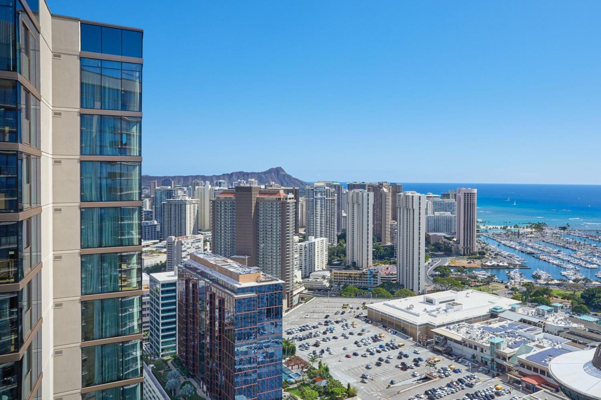 Grand Ocean View Residence 1 King